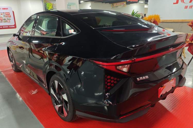 Used Lingxi L 2024 Player No. 1 Edition Rear Left 45 Deg