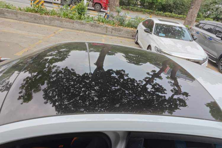 Used CHANGAN UNI-V 2023 1.5T Prestige Model