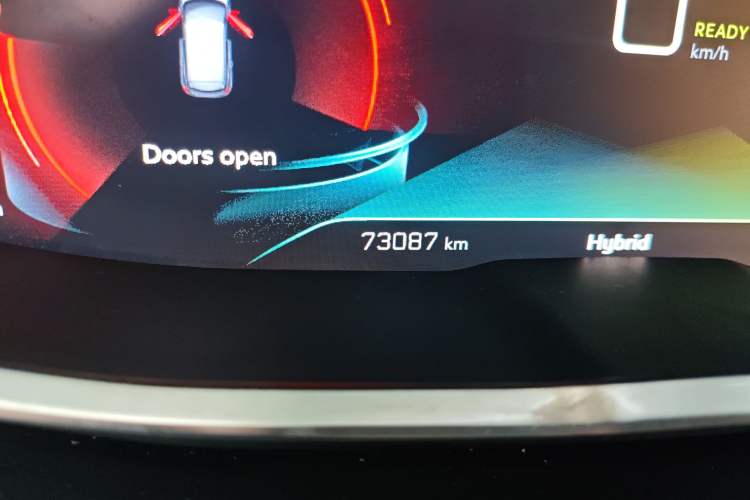 Used Peugeot 4008 New Energy 2020 1.6T PHEV Tri-Motor Version Odometer Close Up