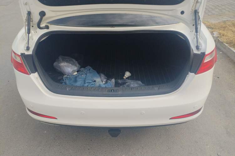 Used Bestune B70 2018 2.0L Automatic Connected Smart Edition
