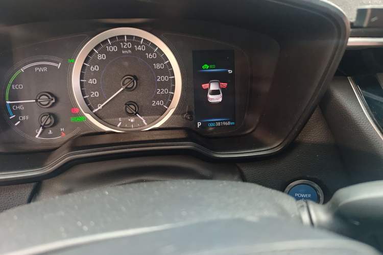 Used Toyota Levin 2021 Dual-Engine 1.8H E-CVT Luxury Edition Odometer Close Up