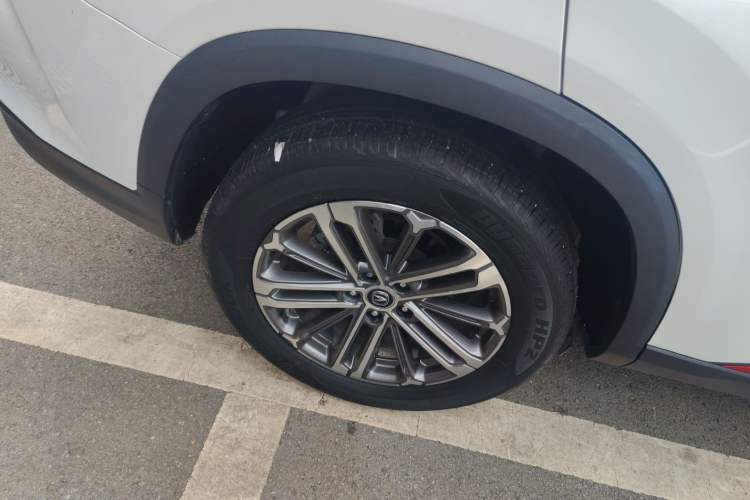 Used CHANGAN CS75 PLUS 2022 1.5T Automatic Luxury Model Right Rear Wheel Hub