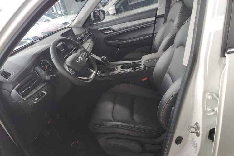 Used Geely Auto Vision X6 2021 PRO 1.4T Manual Luxury Model
