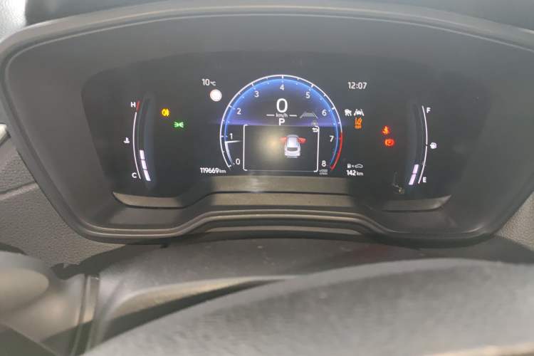 Used Toyota Corolla Cross 2023 2.0L Pioneer Edition Odometer Close Up