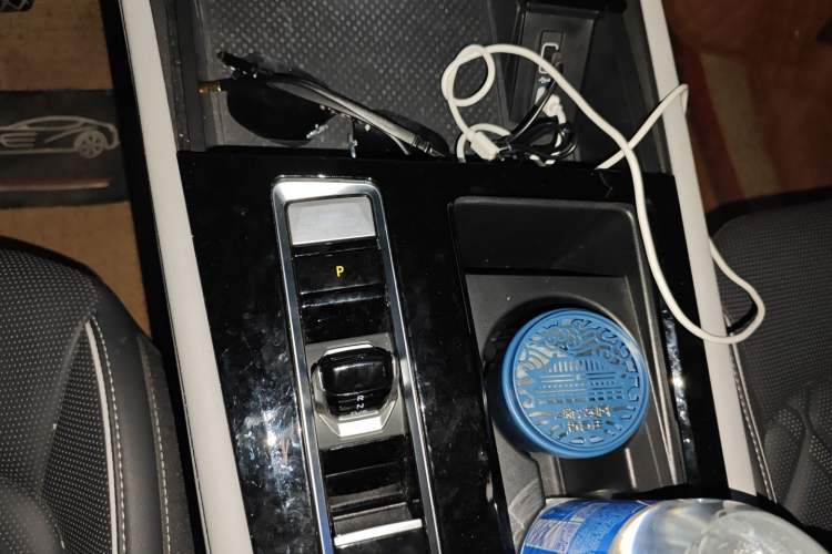 Used Volkswagen Teramont 2024 380TSI All-Wheel Drive Longyao Edition Gear Lever