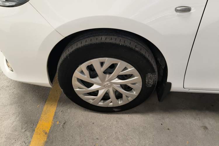 Used Toyota Vios 2022 1.5L 20th Anniversary Edition Left Front Wheel Hub