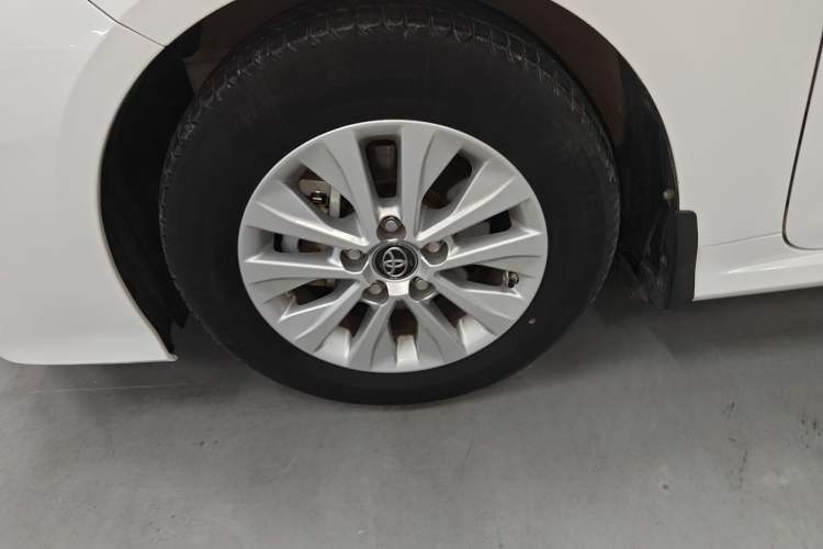 Used Toyota Corolla 2021 TNGA 1.5L CVT Elite Edition
