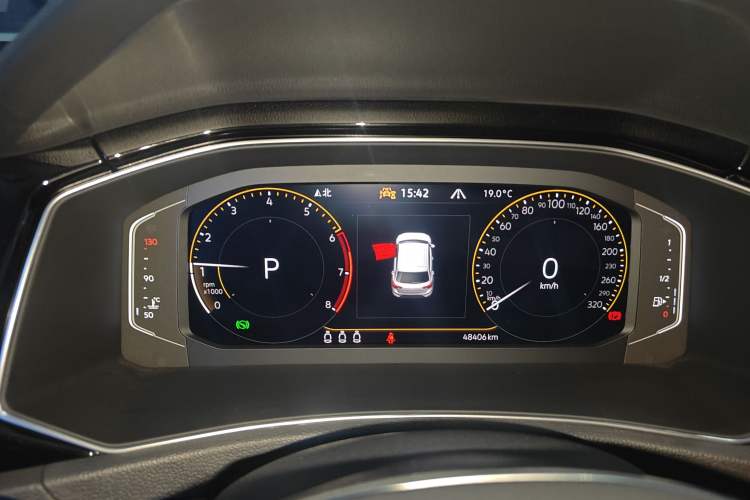 Used Volkswagen T-ROC 2022 280TSI DSG Two-Wheel Drive Comfort PLUS Instrument Cluster