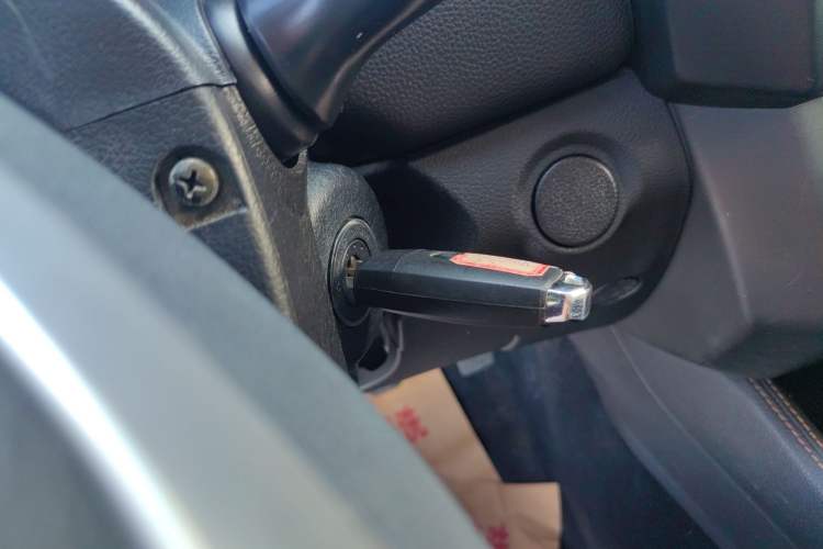 Used Foton Conqueror 3 2020 2.4L Challenger 3 Two-Wheel Drive Enjoyment Version High Cargo Bed Standard Wheelbase 4K22D4M