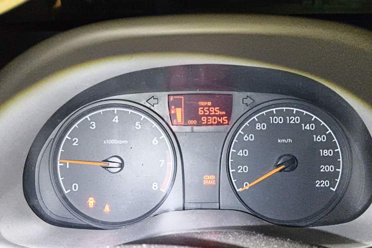 Used Hyundai Verna (older generation) 2010 Sedan 1.4L Manual Comfort GS
