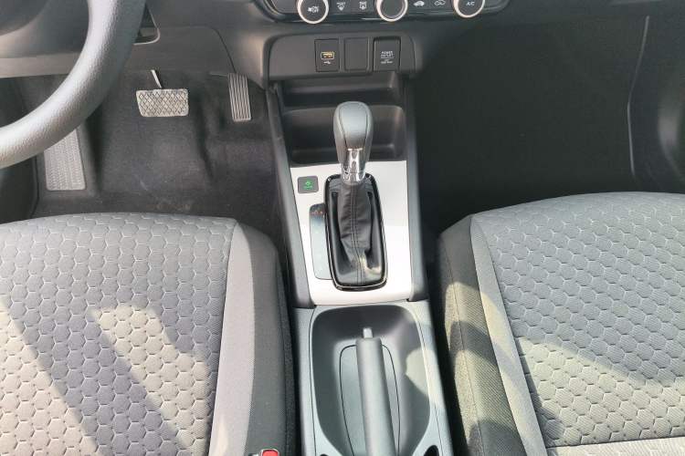 Used Honda Fit 2023 1.5L CVT Trend Edition Gear Lever