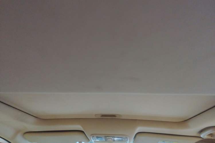 Used Changan Alsvin V7 2015 1.6L Manual Enjoyment Model China V Standard
