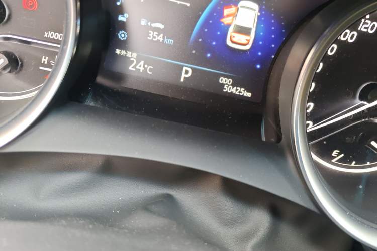 Used Toyota Camry 2018 2.0G Luxury Edition
