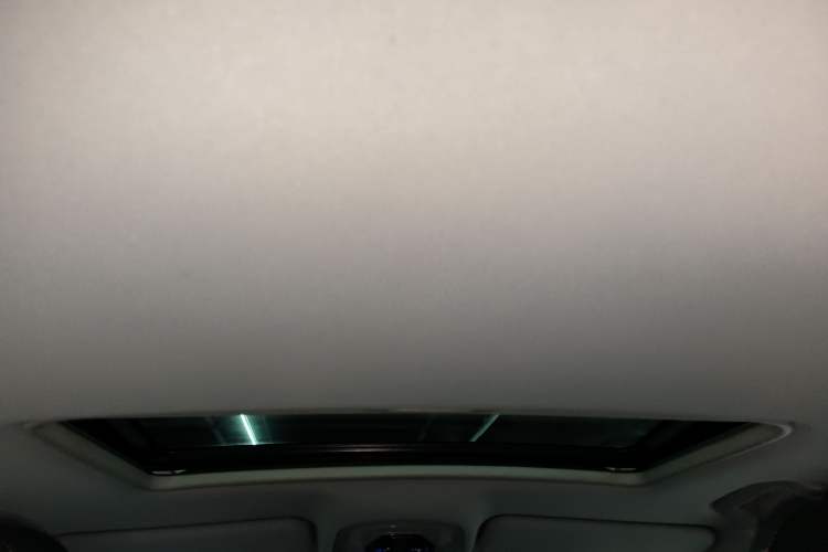 Used Chery Tiggo 5x 2022 Superhero Edition 1.5L CVT Luxury Model
