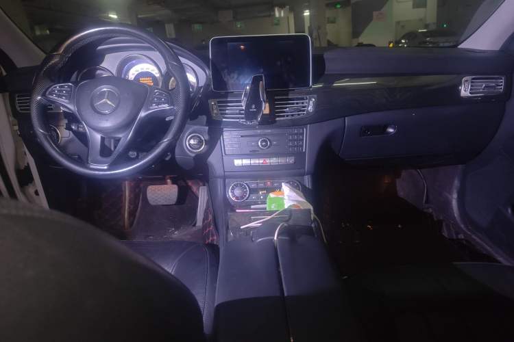 Used Mercedes-Benz CLS 2015 CLS 320
