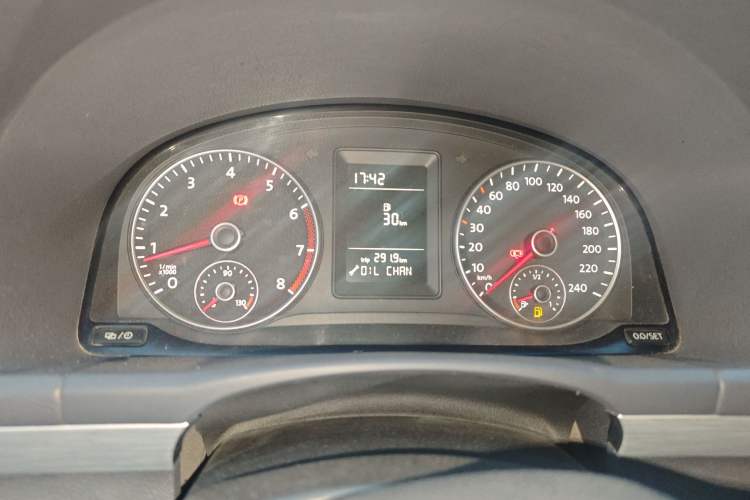 Used Volkswagen Touran 2015 1.4T Manual Comfort Edition 5-Seater
