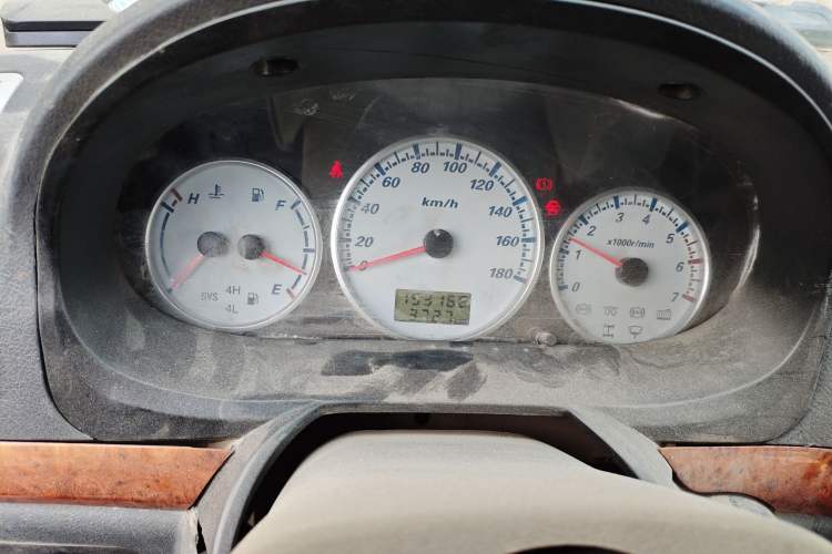 Used Golden Dragon Hiace 