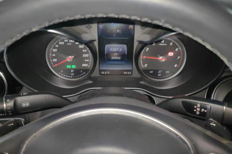 Used Mercedes-Benz C-Class 2017 C 180 L Sport Edition Instrument Cluster