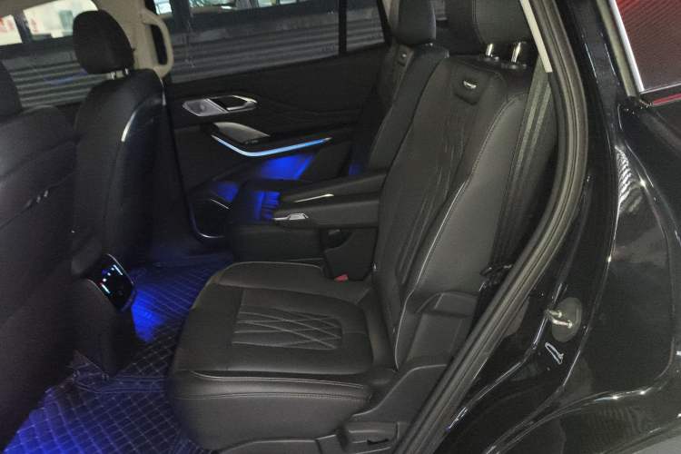 Used Hongqi HS7 PHEV 2024 2.0T PHEV Four-Wheel Drive Flagship Edition 6 Seats