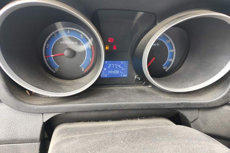 Used Chana Ruixing M70 2019 1.5L Comfort Version 6-Seater China VI Standard Flat Roof Liftback Doors – DAM15KL
