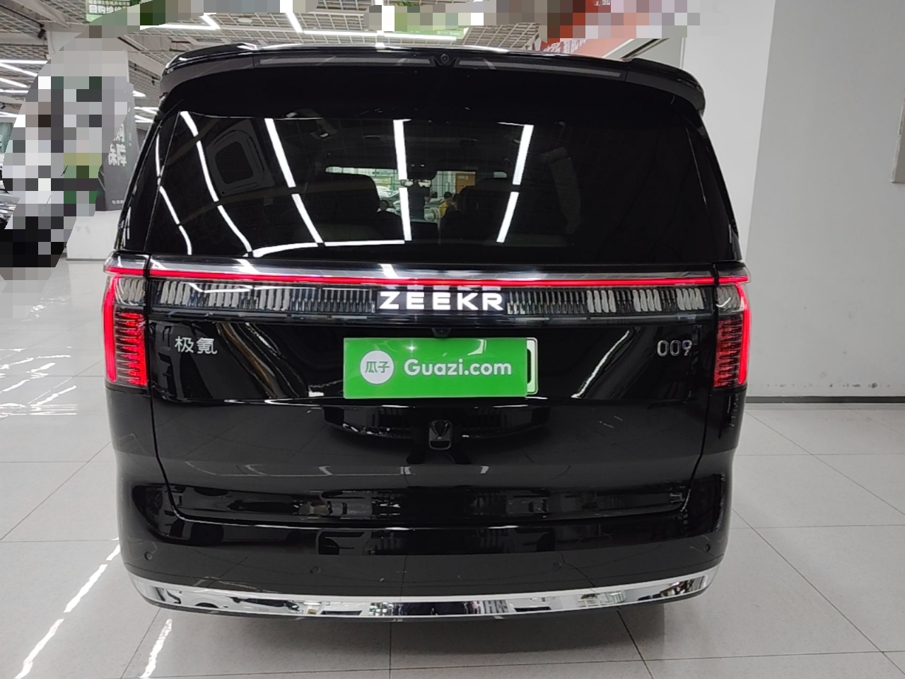 Zeekr 009 2024 Six-Seat Executive Version 4WD 108 kWh — снимка 5
