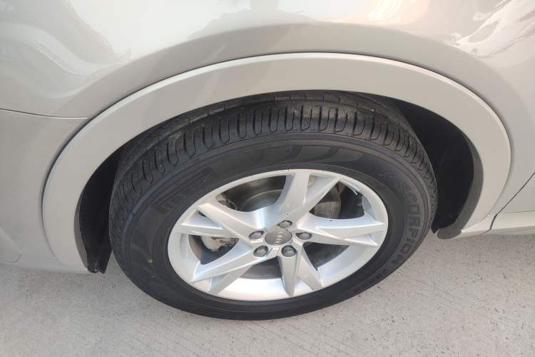 Used Audi Q3 2017 30 TFSI Fashion Model
