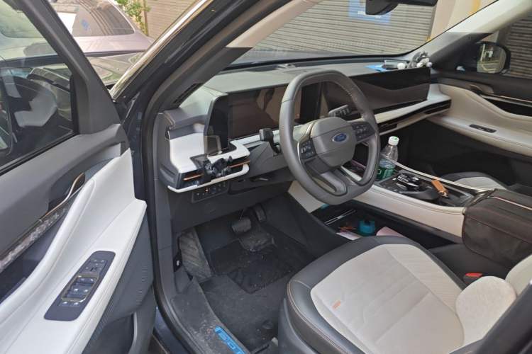 Used Ford Edge 2023 Ford Explorer L 2.0T EcoBoost Four-Wheel Drive 7-Seater Supreme Model
