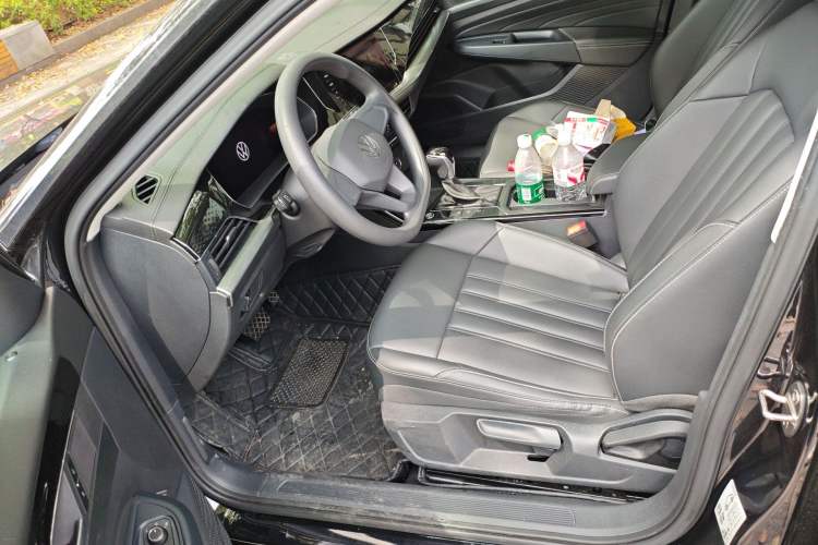 Used Volkswagen Passat 2022 280TSI Business Edition Left Front Seat