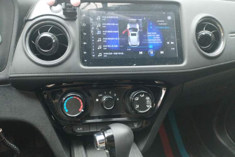 Used Honda XR-V 2017 1.5L LXi CVT Classic Edition Audio And AC Panel