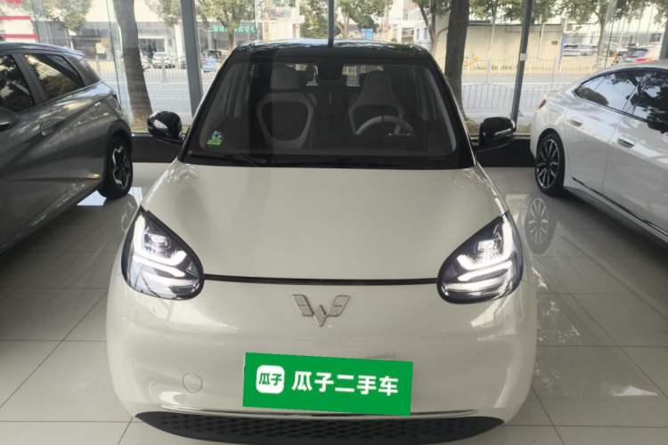 Used Wuling Bingo 2023 333 km Lingxi Connected+ Version
