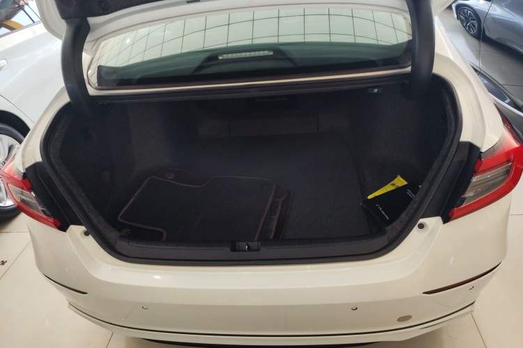 Used Honda Accord 2022 Xing·Hybrid 2.0L Xingling Version