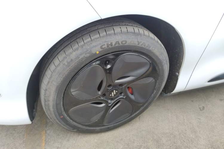 Used IM LS6 2025 Long-Range Lingxi Intelligent Driving Edition Left Front Wheel Hub