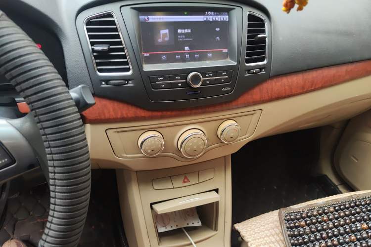 Used Roewe 350 2012 1.5L Manual Smart Value Edition