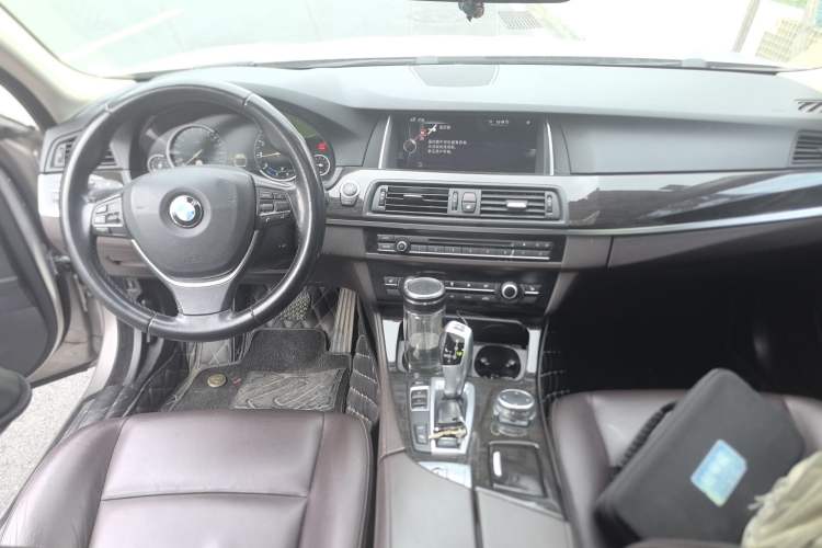 Used BMW 5 Series 2014 525Li Luxury Design Package

