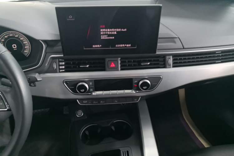 Used Audi A4L 2022 40 TFSI Fashion Dynamic Model