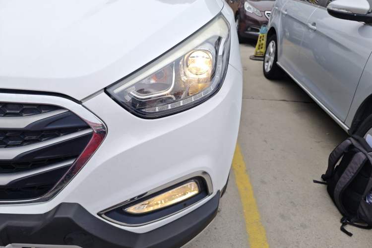 Used Hyundai ix35 2015 2.0L Automatic 2WD Smart Version China V Standard