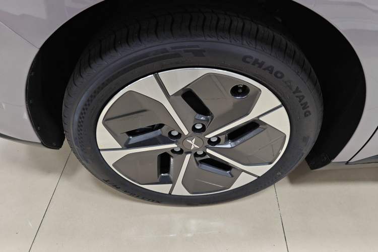 Used XPeng MONA M03 2025 515 Long-Range Plus Right Rear Wheel Hub