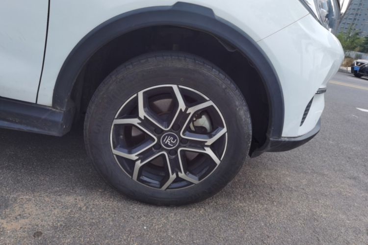 Used BYD Yuan Pro 2021 401 km Deluxe Version Right Front Wheel Hub