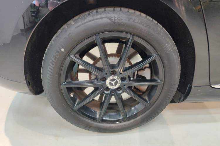 Used Mercedes-Benz EQE 2022 350 Pioneer Edition Exterior 8