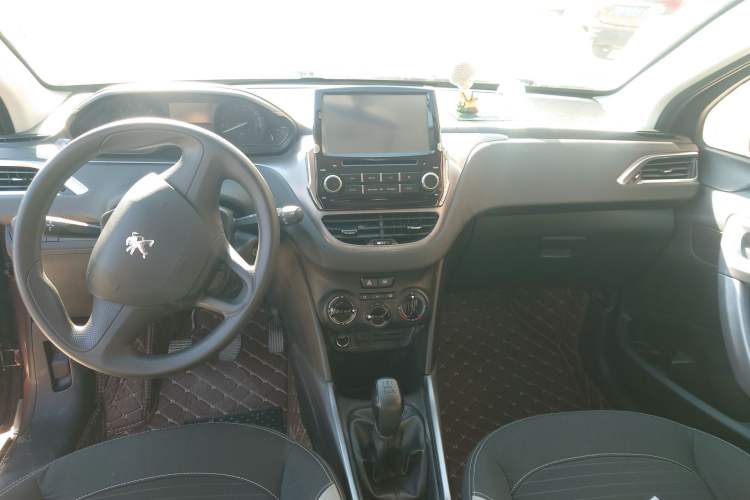 Used Peugeot 2008 2014 1.6L Manual Trend Edition
