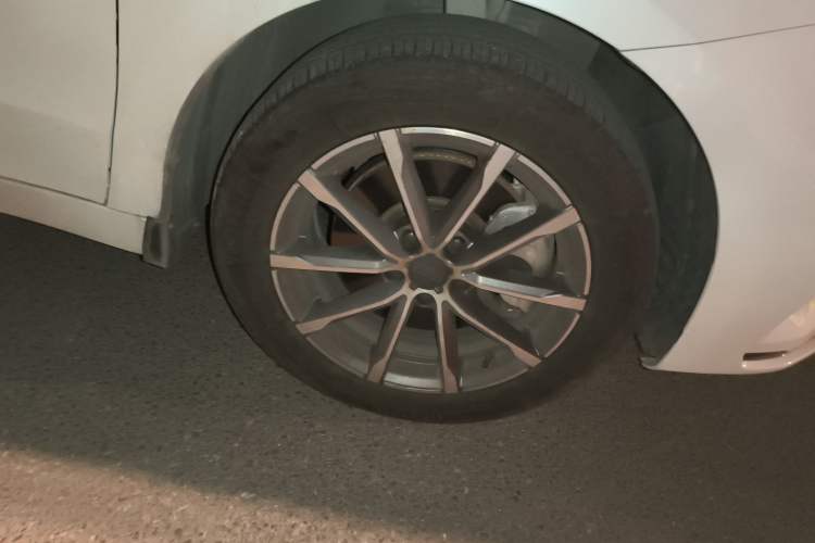 Used Geely Auto Emgrand GT New Energy 2022 1.5T PHEV Extended Range Prestige Version
