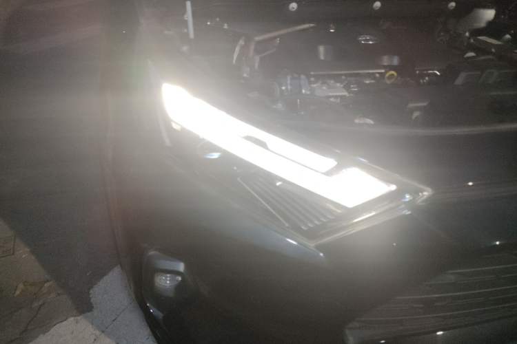 Used Toyota RAV4 2023 2.0L CVT Two-Wheel Drive Fashion Plus Edition