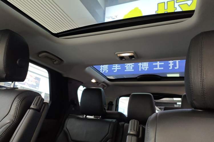 Used Land Rover Discovery 2017 3.0 SC V6 SE