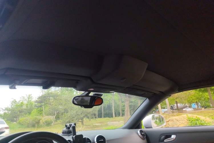 Used Audi TTS 2011 TTS Roadster 2.0TFSI quattro Headliner