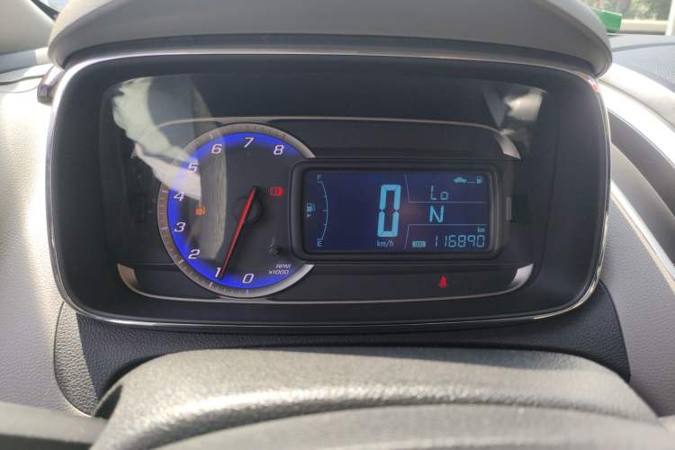 Used Chevrolet Trax 2014 1.4T Automatic Two-Wheel Drive Comfort Version Instrument Cluster