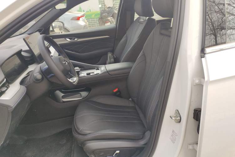 Used Geely Auto Preface 2026 Model Oriental Yao 1.5TD Fuyao Edition
