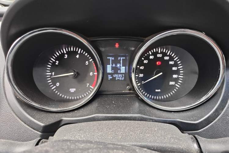 Used HYOSOW S3 2016 1.5L Manual Entrepreneurship Model
