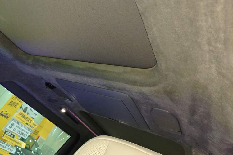 Used Zeekr 009 2022 WE Edition
