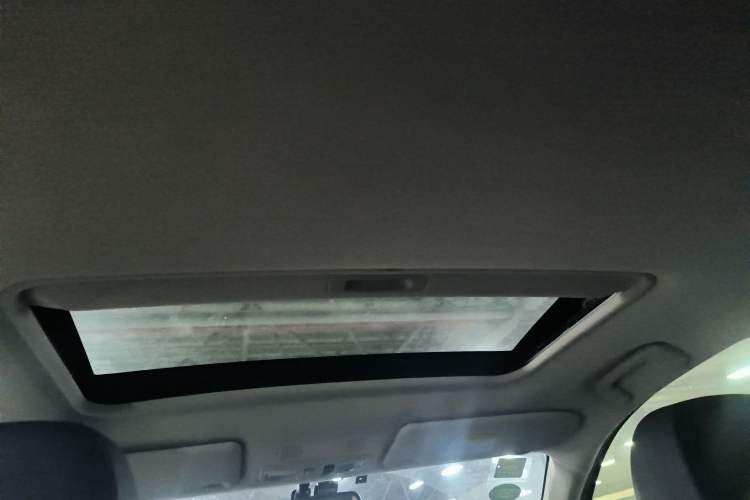 Used Mitsubishi Outlander 2020 2.0L Two-Wheel Drive Comfort Edition 7-Seater