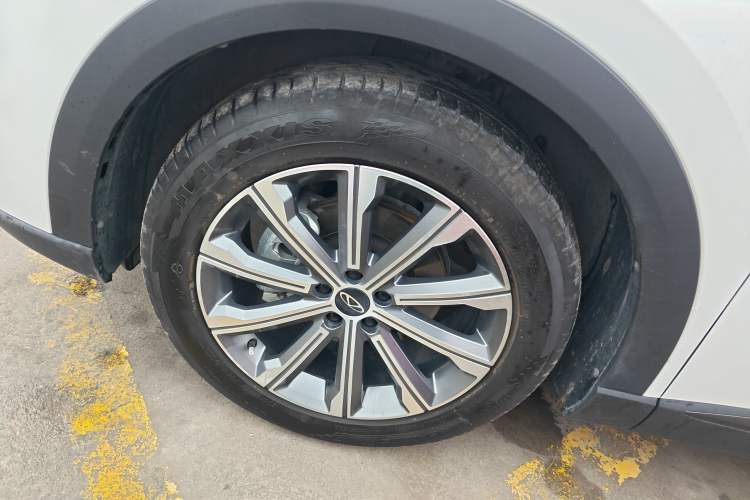 Used Chery Tiggo 8 L 2024 2.0T Two-Wheel Drive Comfort Edition 5 Seats